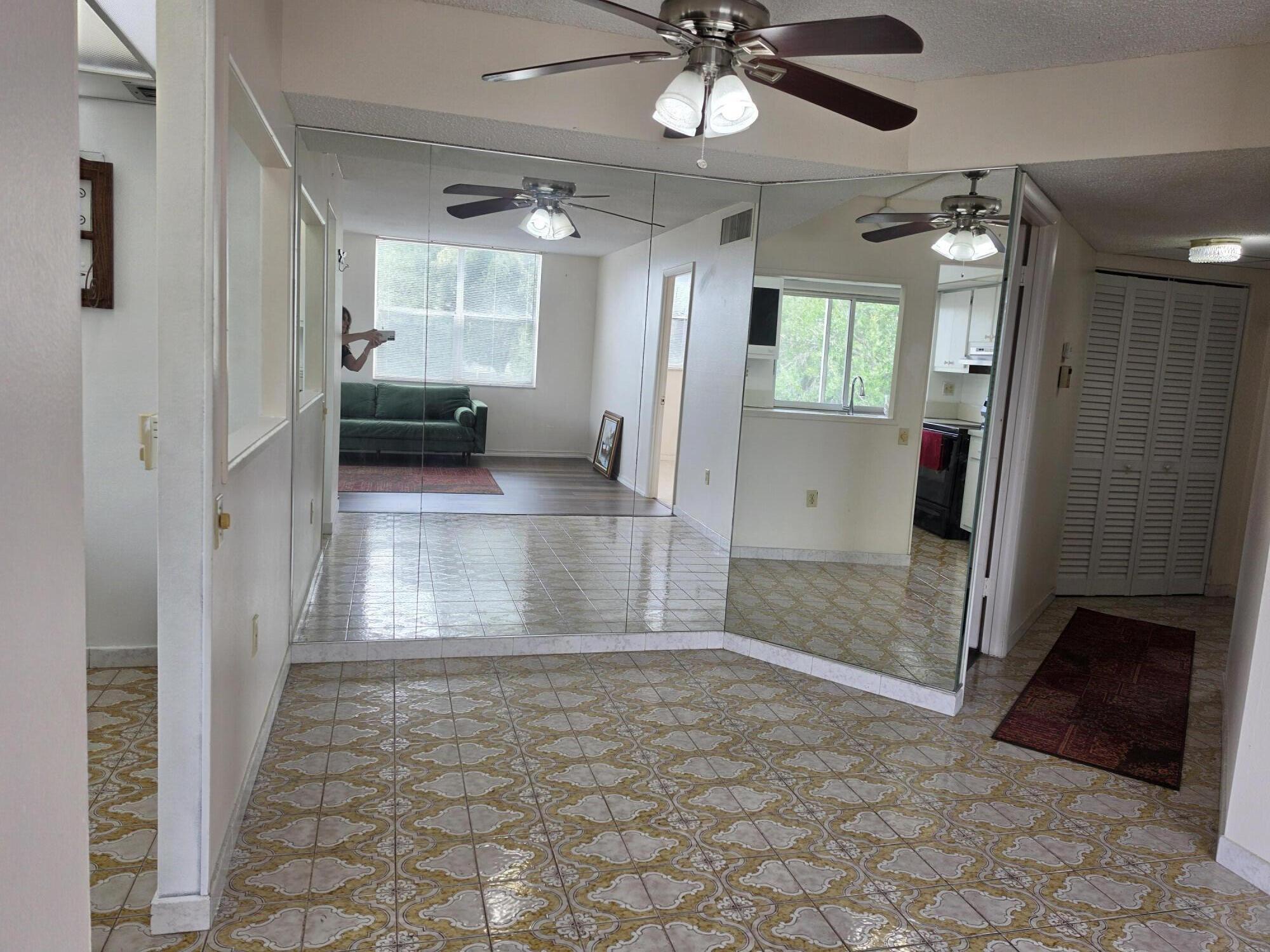 LIME BAY CONDOMINIUM 8 - Residential