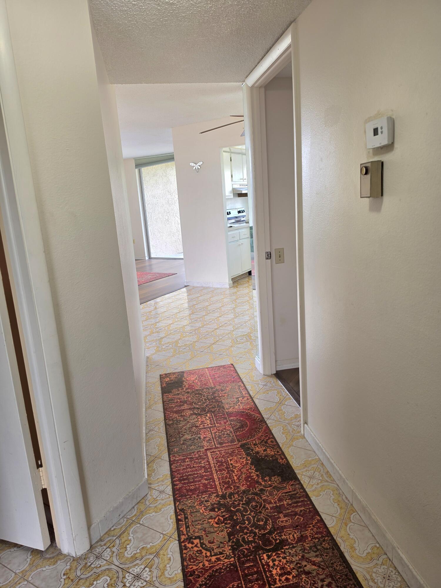 LIME BAY CONDOMINIUM 8 - Residential