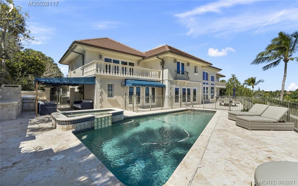 HIGH POINT ISLE ADDITION TO - Residential
