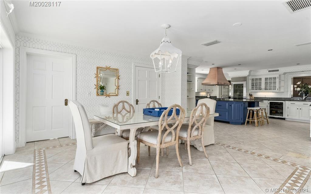 HIGH POINT ISLE ADDITION TO - Residential