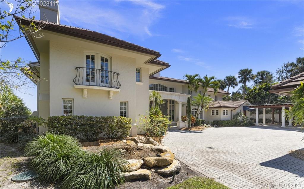 HIGH POINT ISLE ADDITION TO - Residential