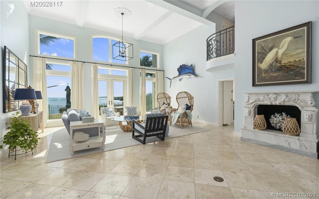 HIGH POINT ISLE ADDITION TO - Residential
