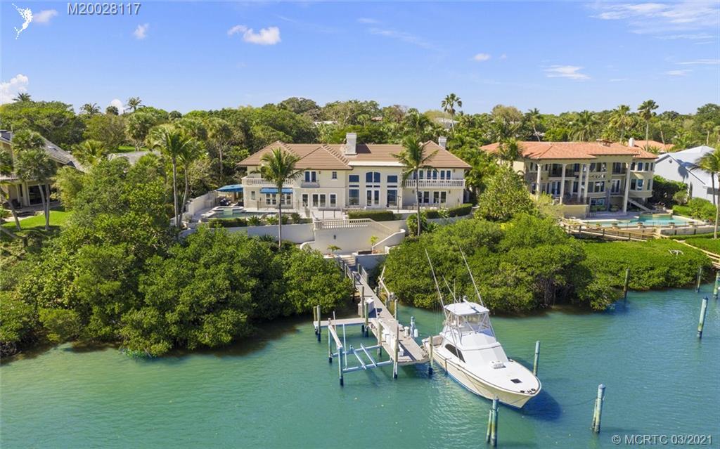 HIGH POINT ISLE ADDITION TO - Residential