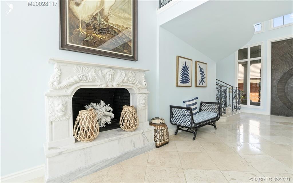 HIGH POINT ISLE ADDITION TO - Residential