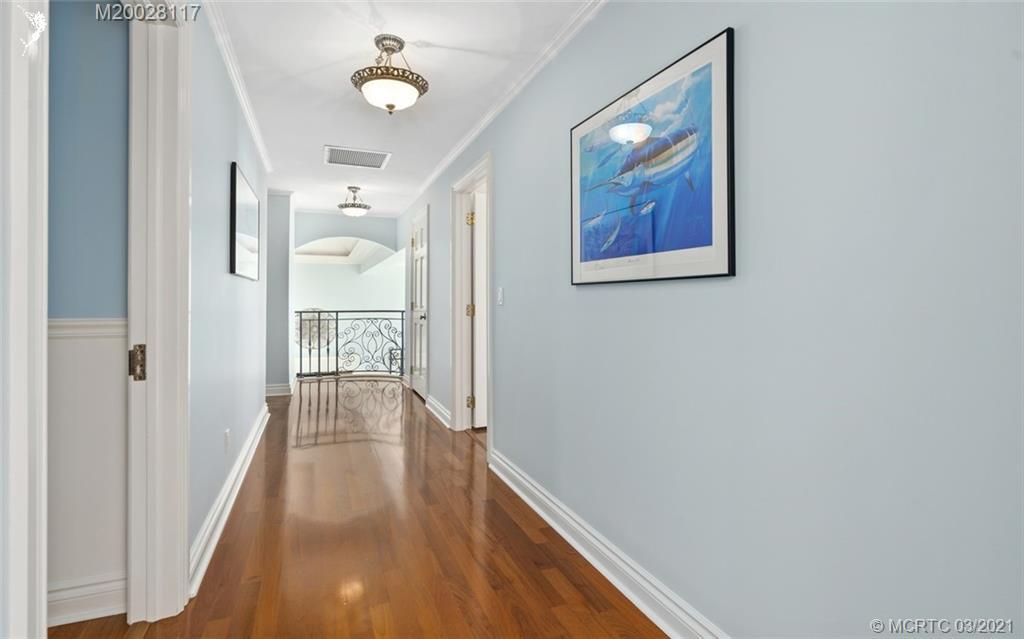 HIGH POINT ISLE ADDITION TO - Residential