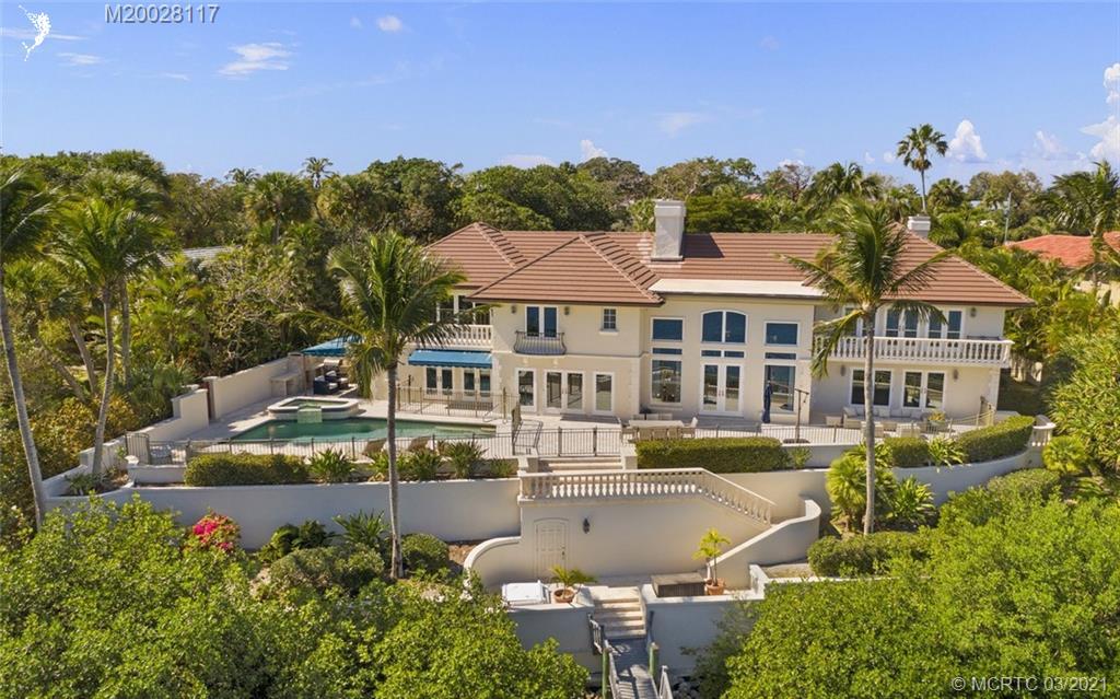 HIGH POINT ISLE ADDITION TO - Residential