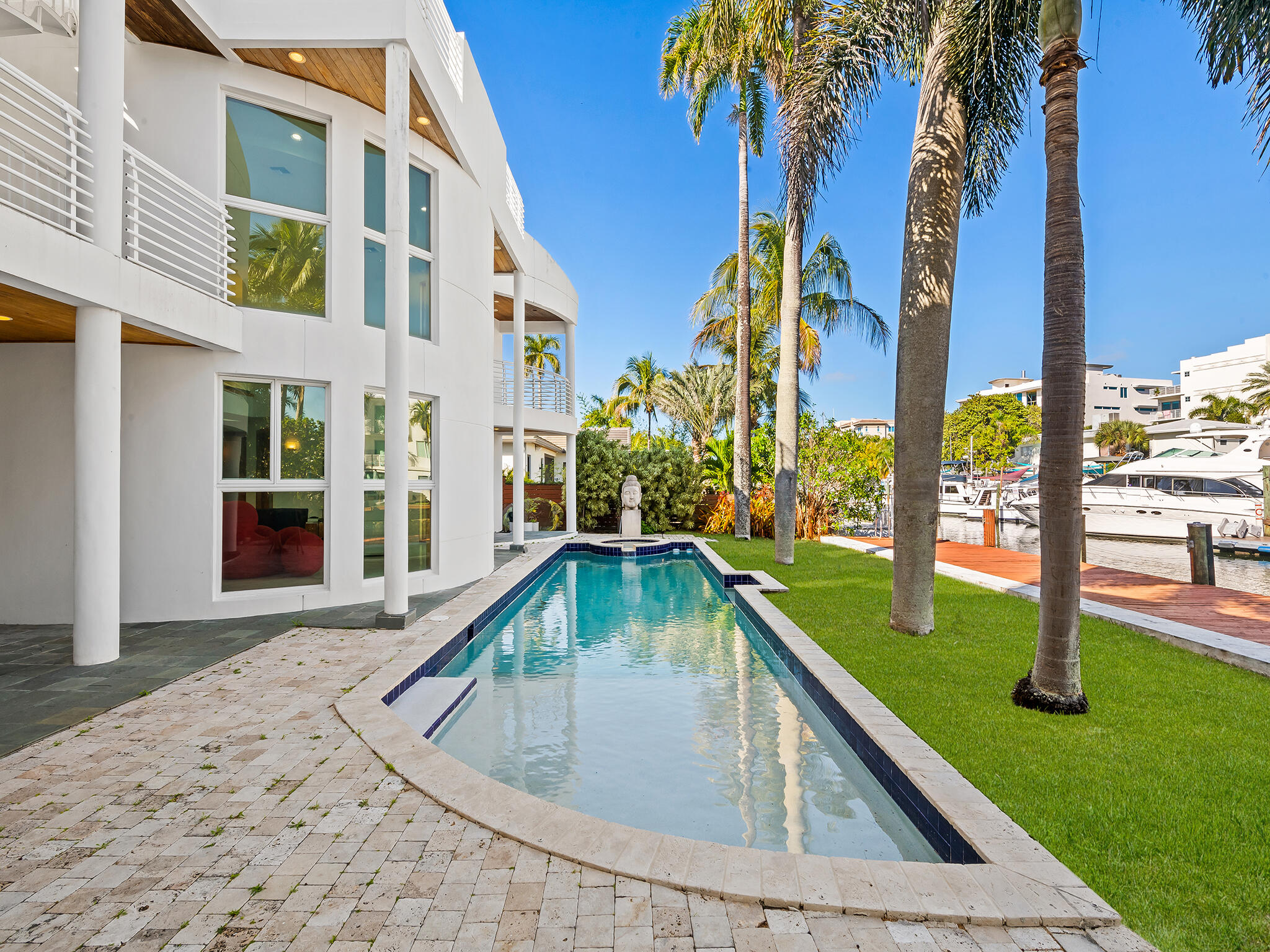 VICTORIA PARK - Residential