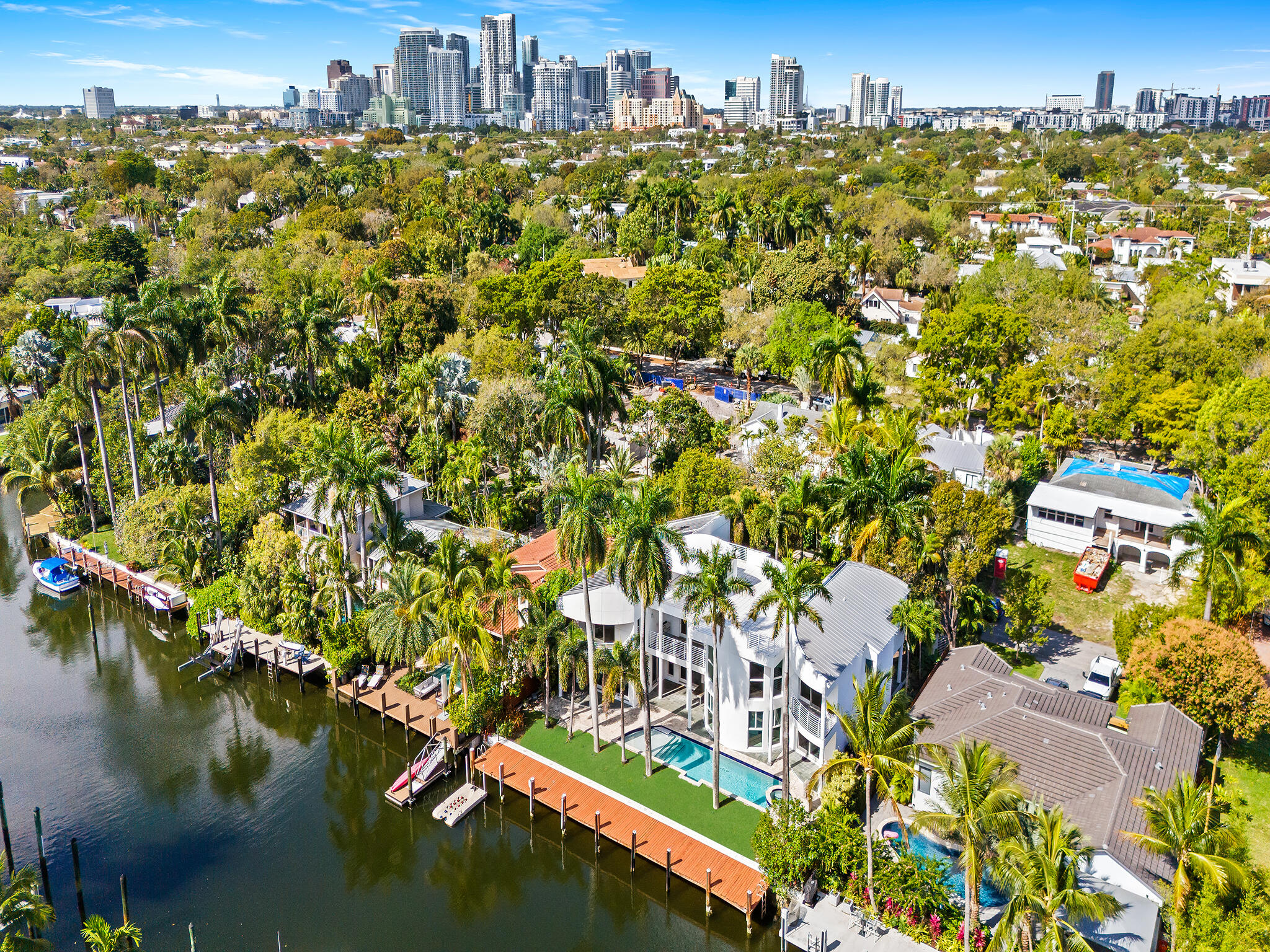 VICTORIA PARK - Residential