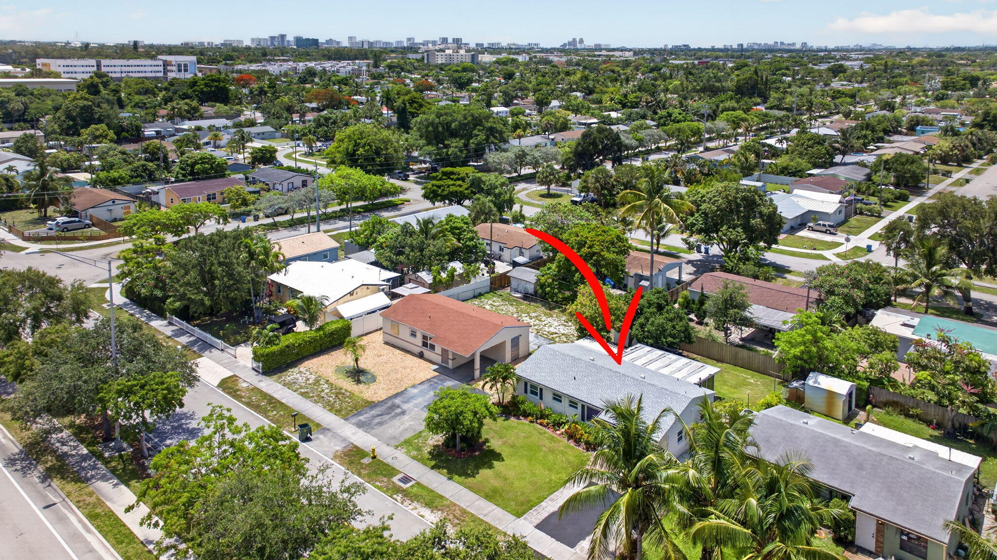 COLLIER ESTATES 1ST ADD - Residential Lease