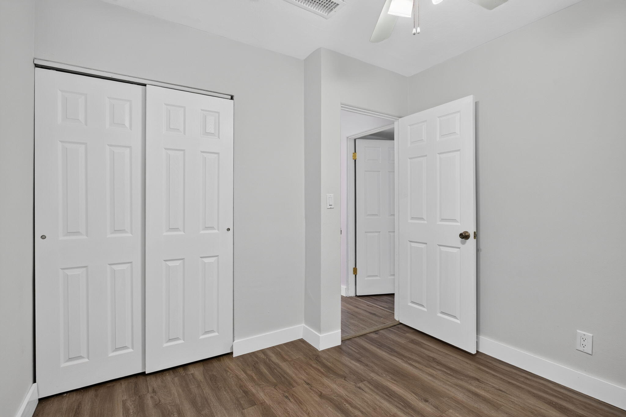 COLLIER ESTATES 1ST ADD - Residential Lease