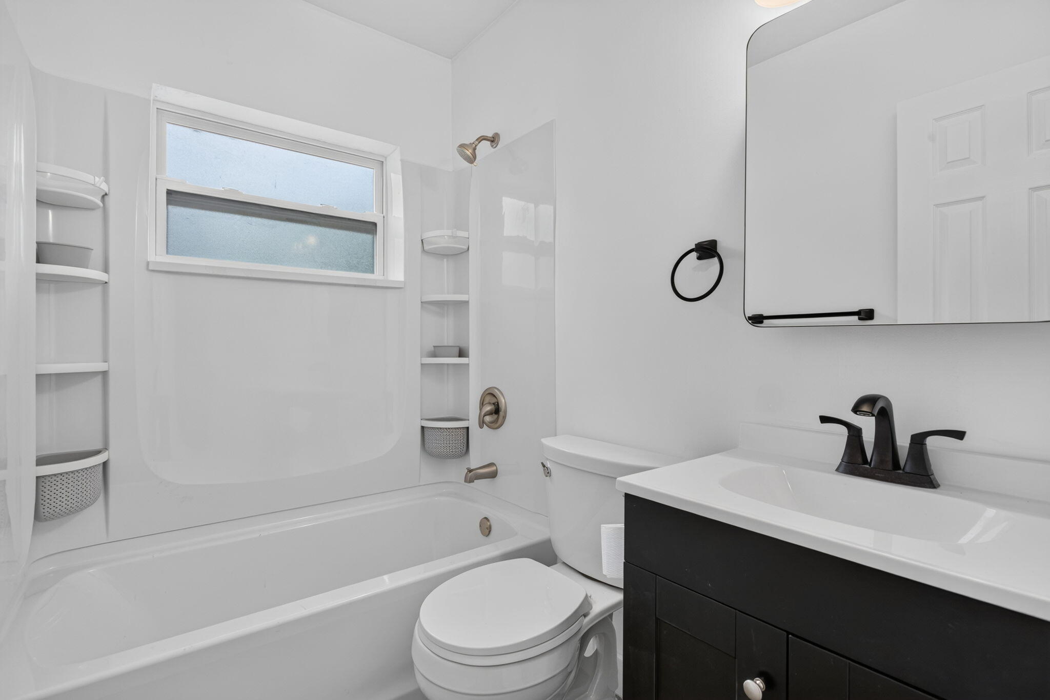 COLLIER ESTATES 1ST ADD - Residential Lease