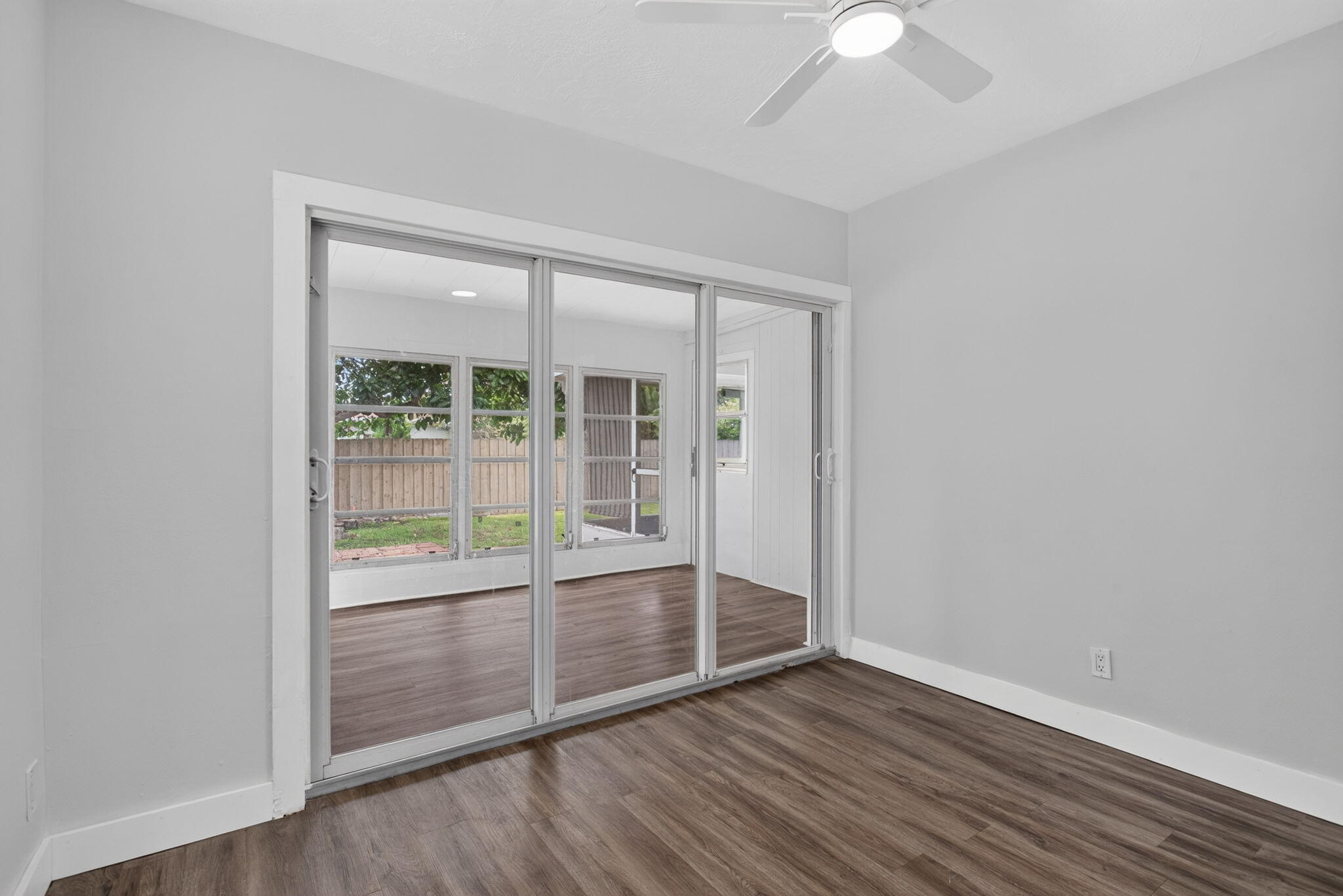 COLLIER ESTATES 1ST ADD - Residential Lease