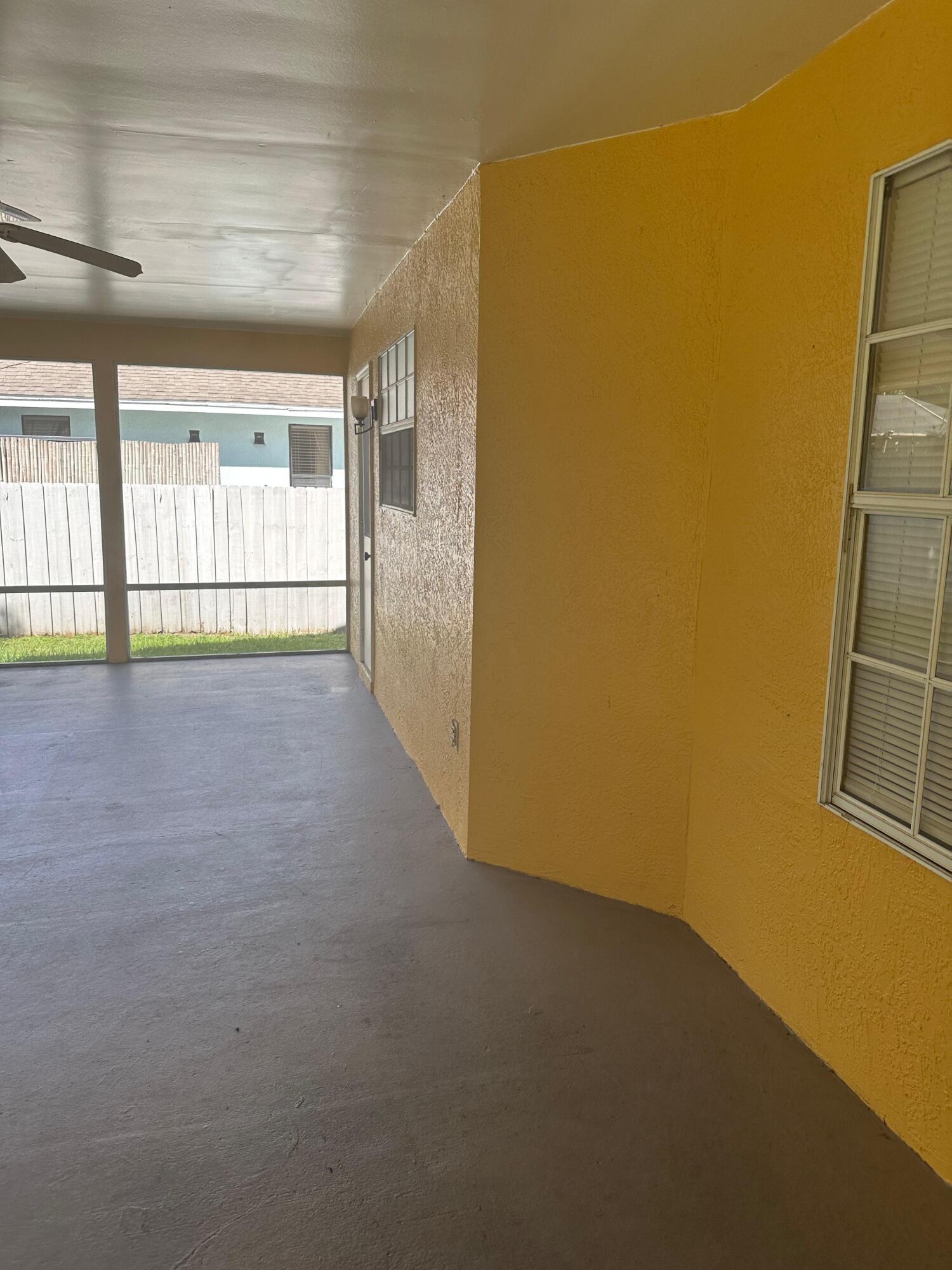 PORT ST LUCIE SECTION 18 - Residential Lease
