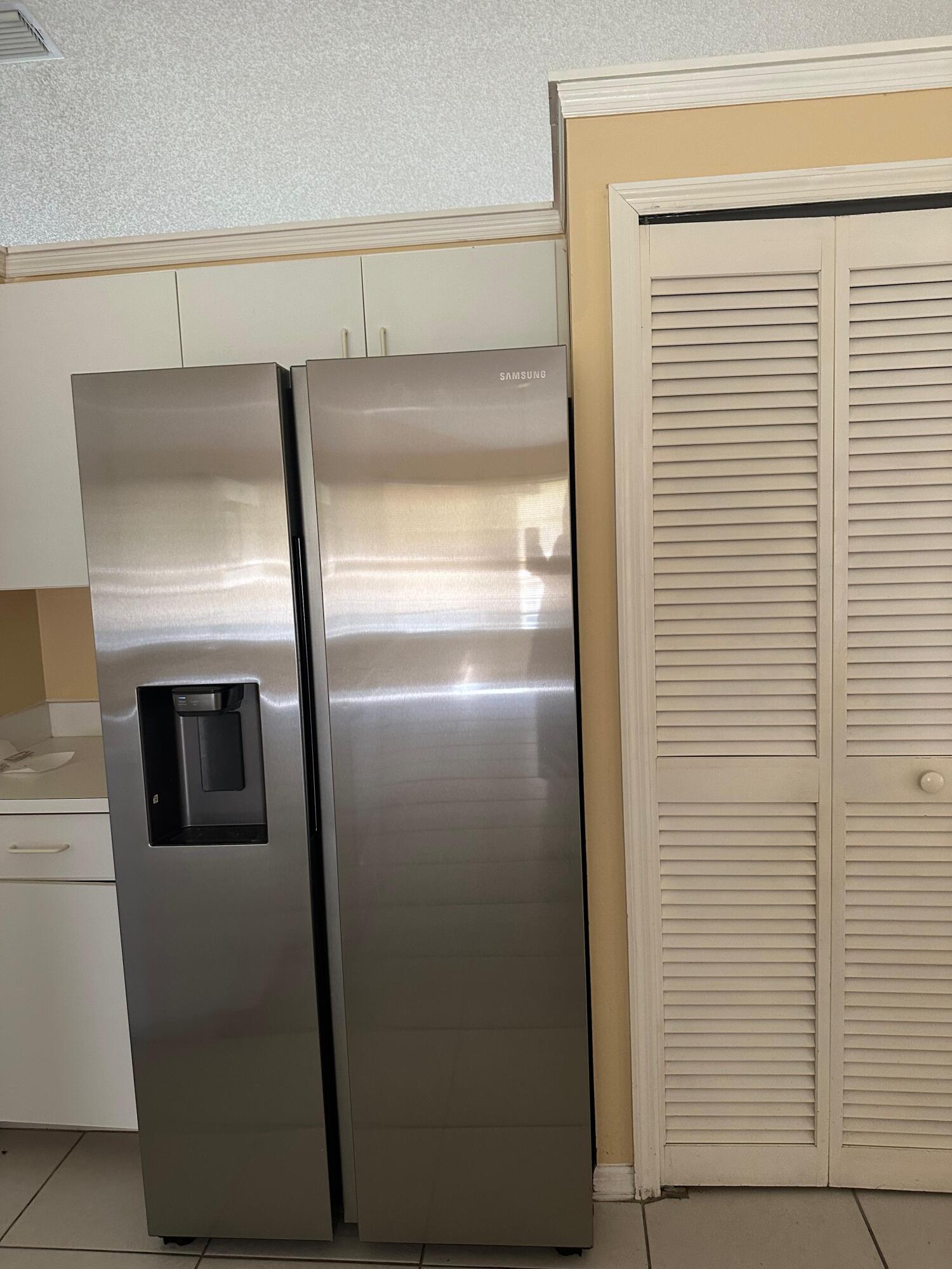 PORT ST LUCIE SECTION 18 - Residential Lease