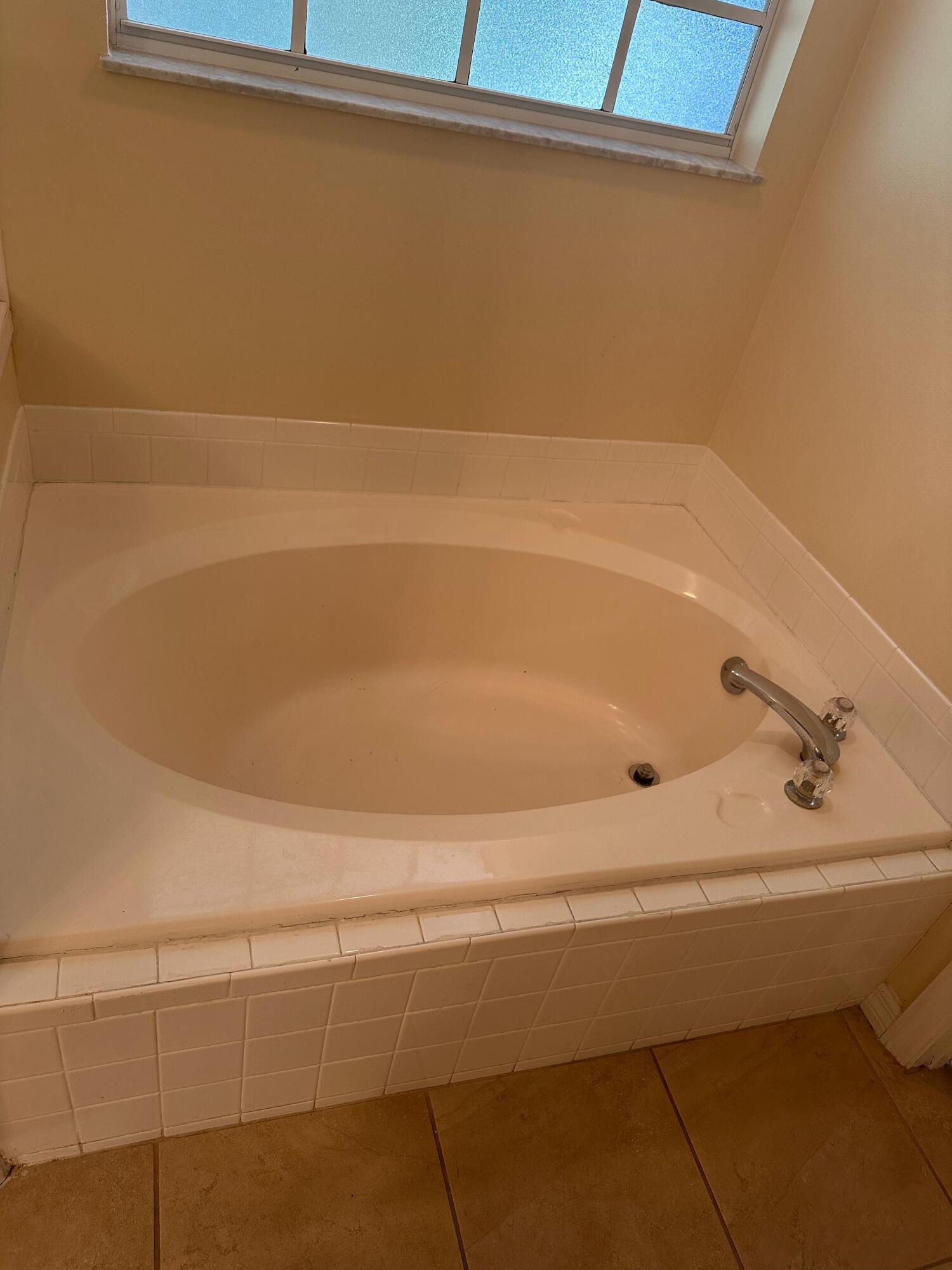 PORT ST LUCIE SECTION 18 - Residential Lease