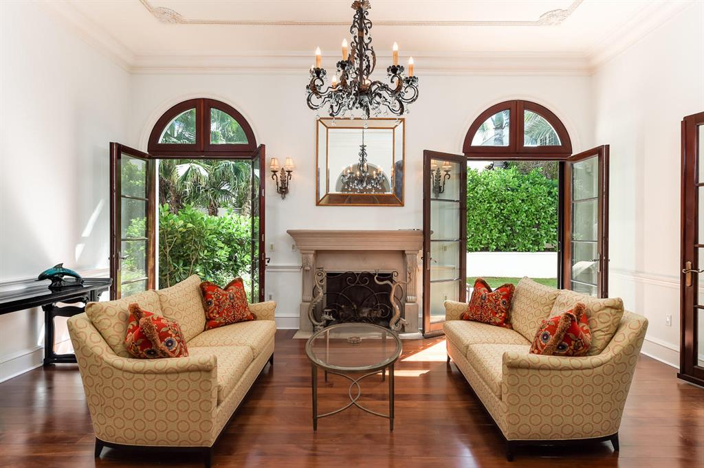 FLORAL PARK - Residential