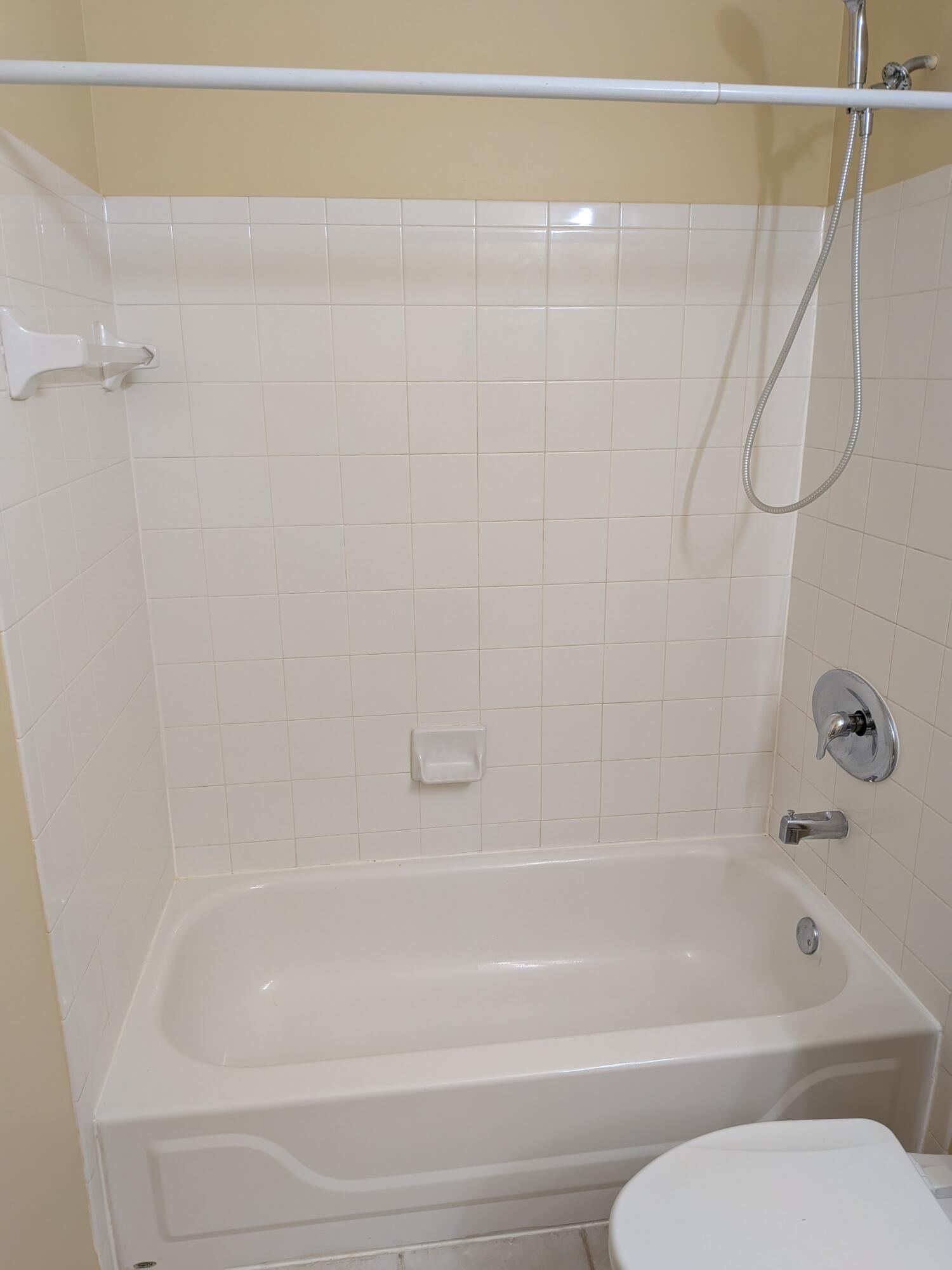 SPA AT SUNSET ISLES CONDOMINIUM - Residential Lease