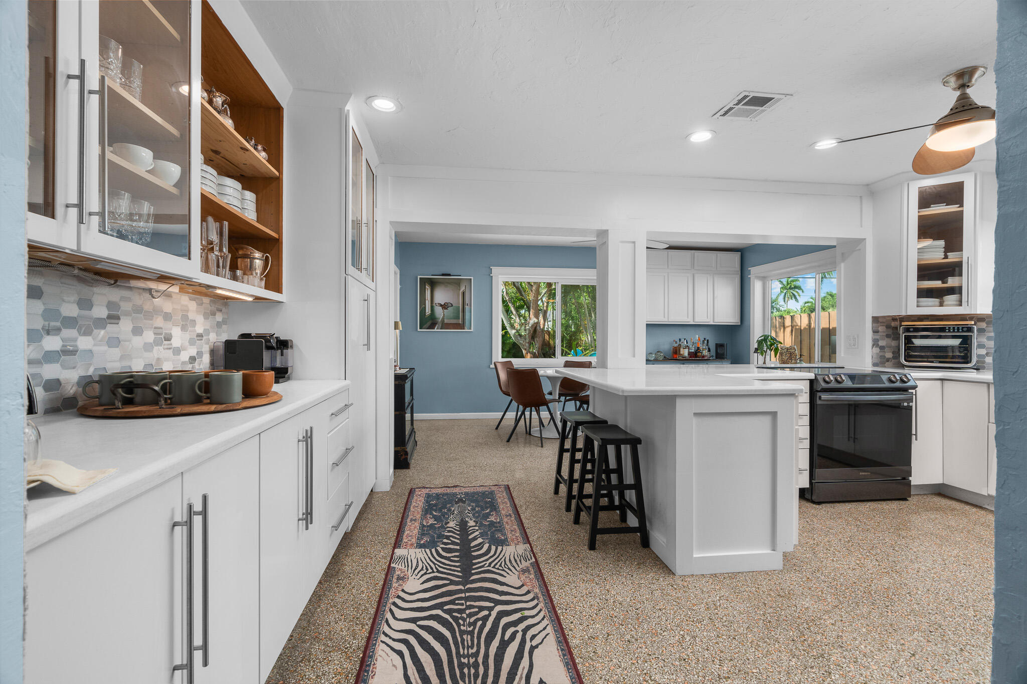 NORTH ANDREWS GARDENS - Residential