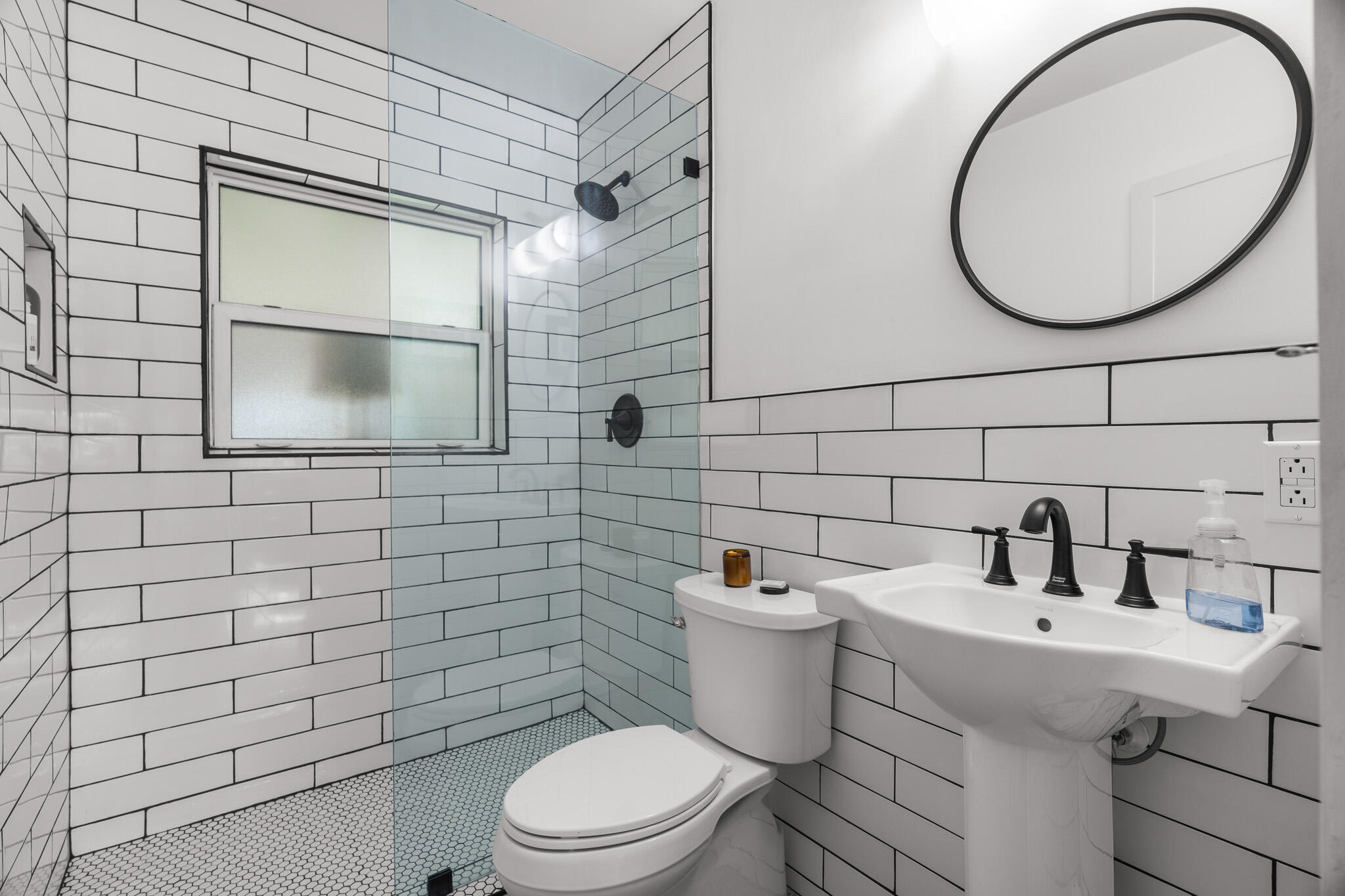 NORTH ANDREWS GARDENS - Residential