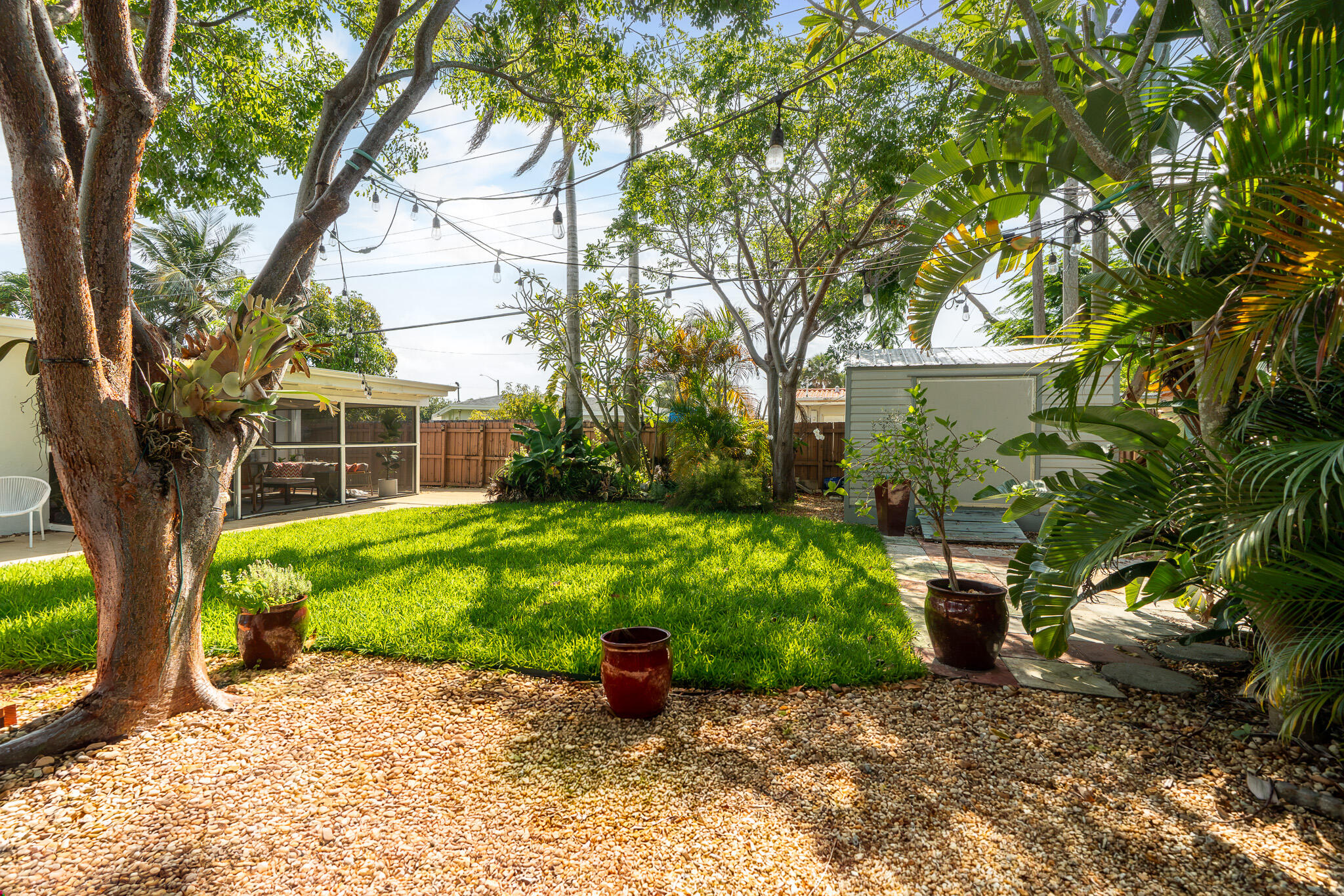 NORTH ANDREWS GARDENS - Residential