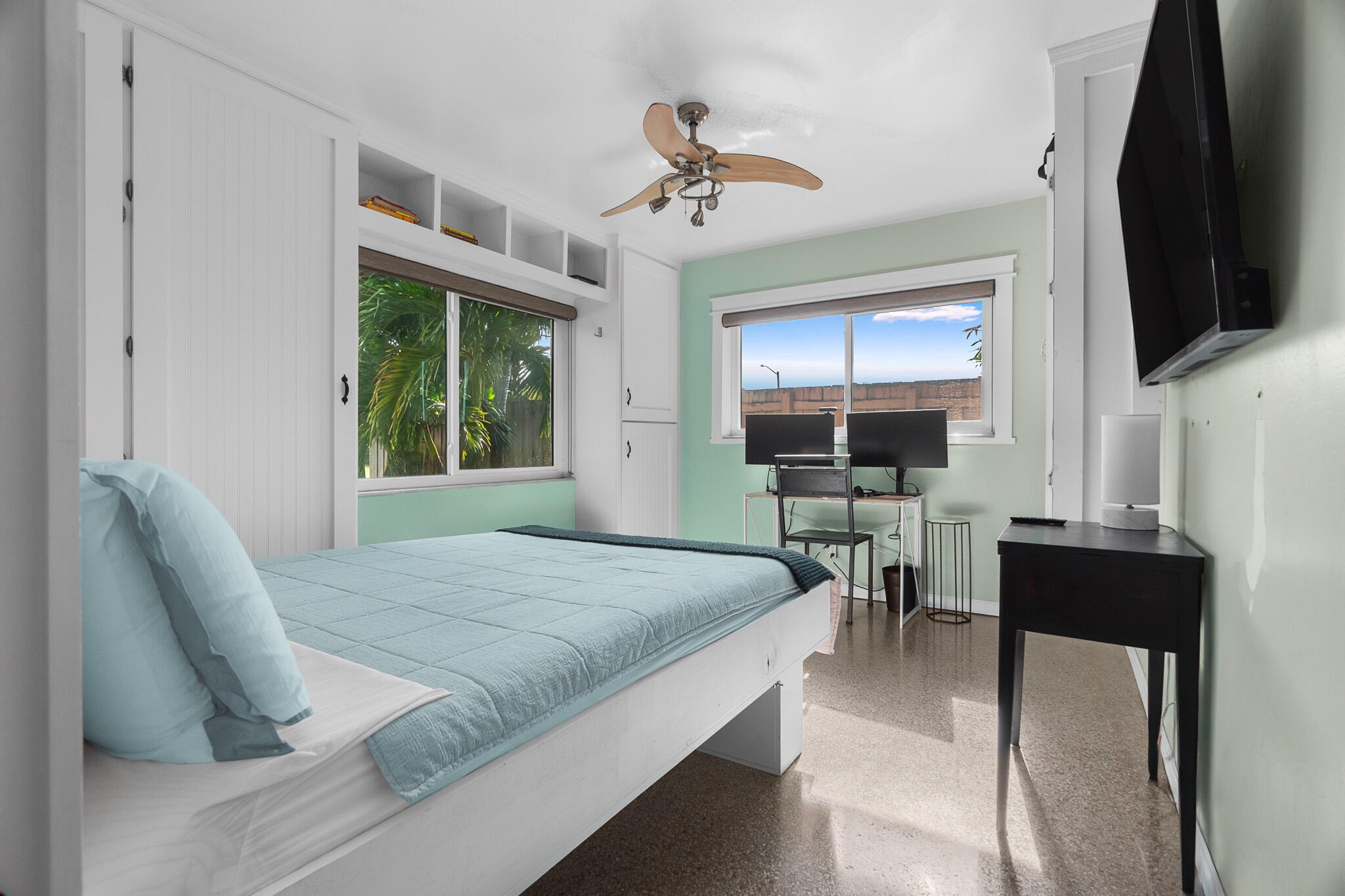 NORTH ANDREWS GARDENS - Residential
