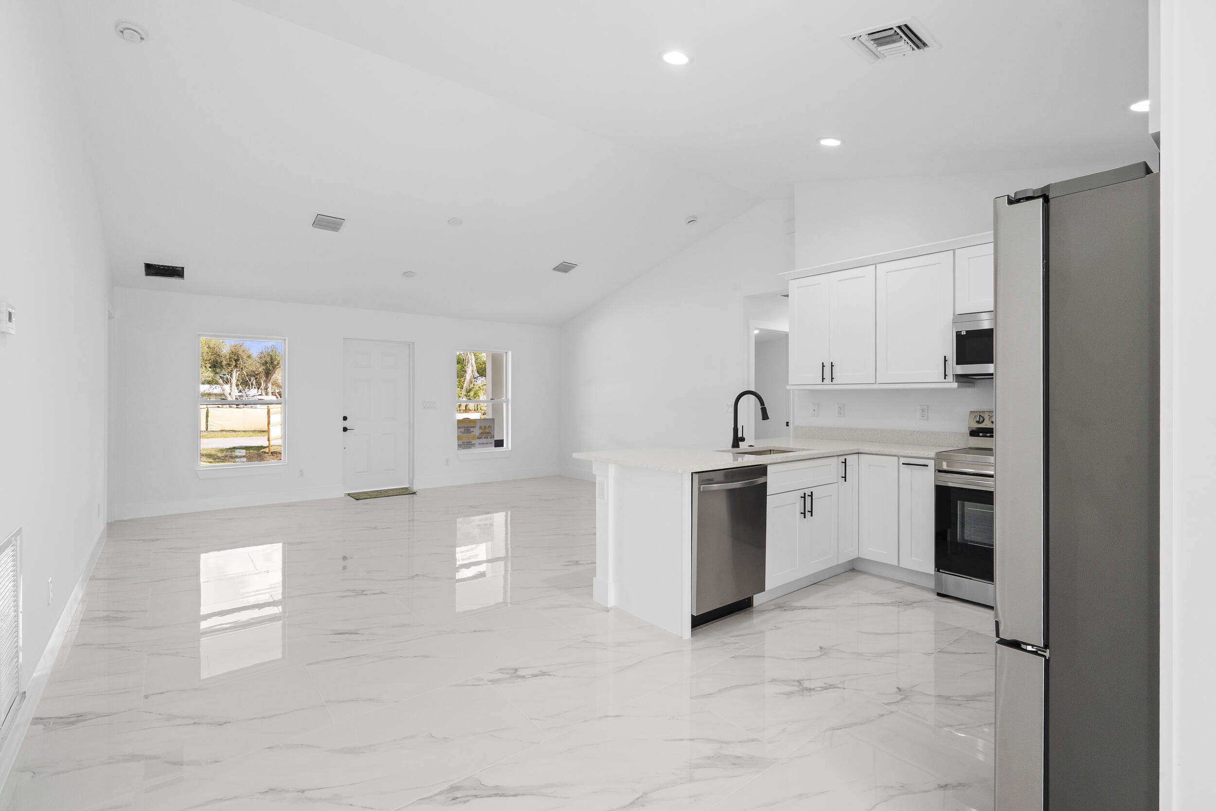 DIXIE RANCH ESTATES - Residential