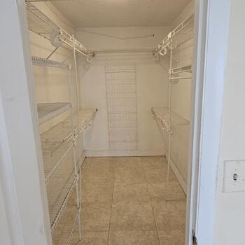 MANORS OF INVERRARY XI - Residential Lease