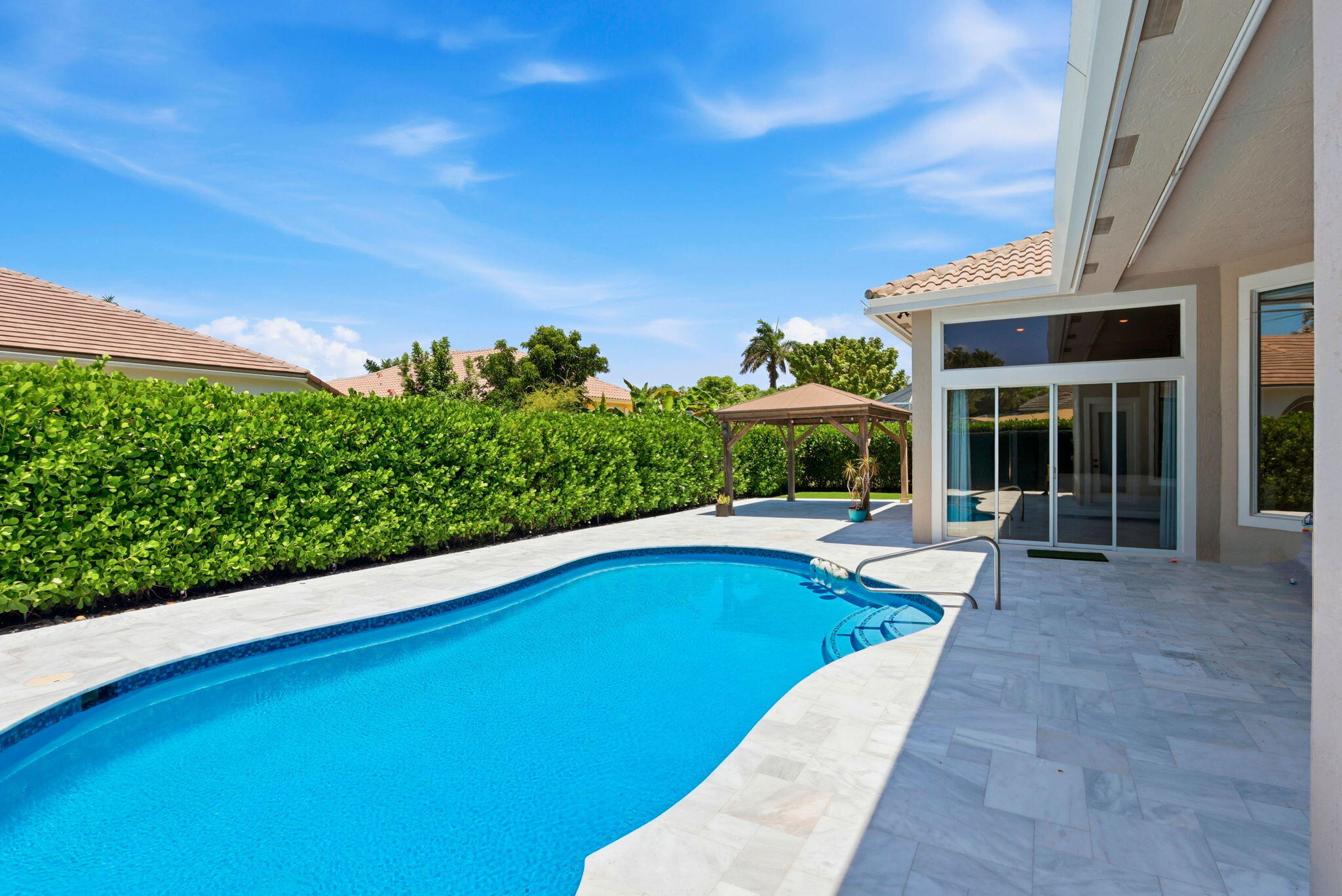 BOCA FALLS PAR K - Residential Lease