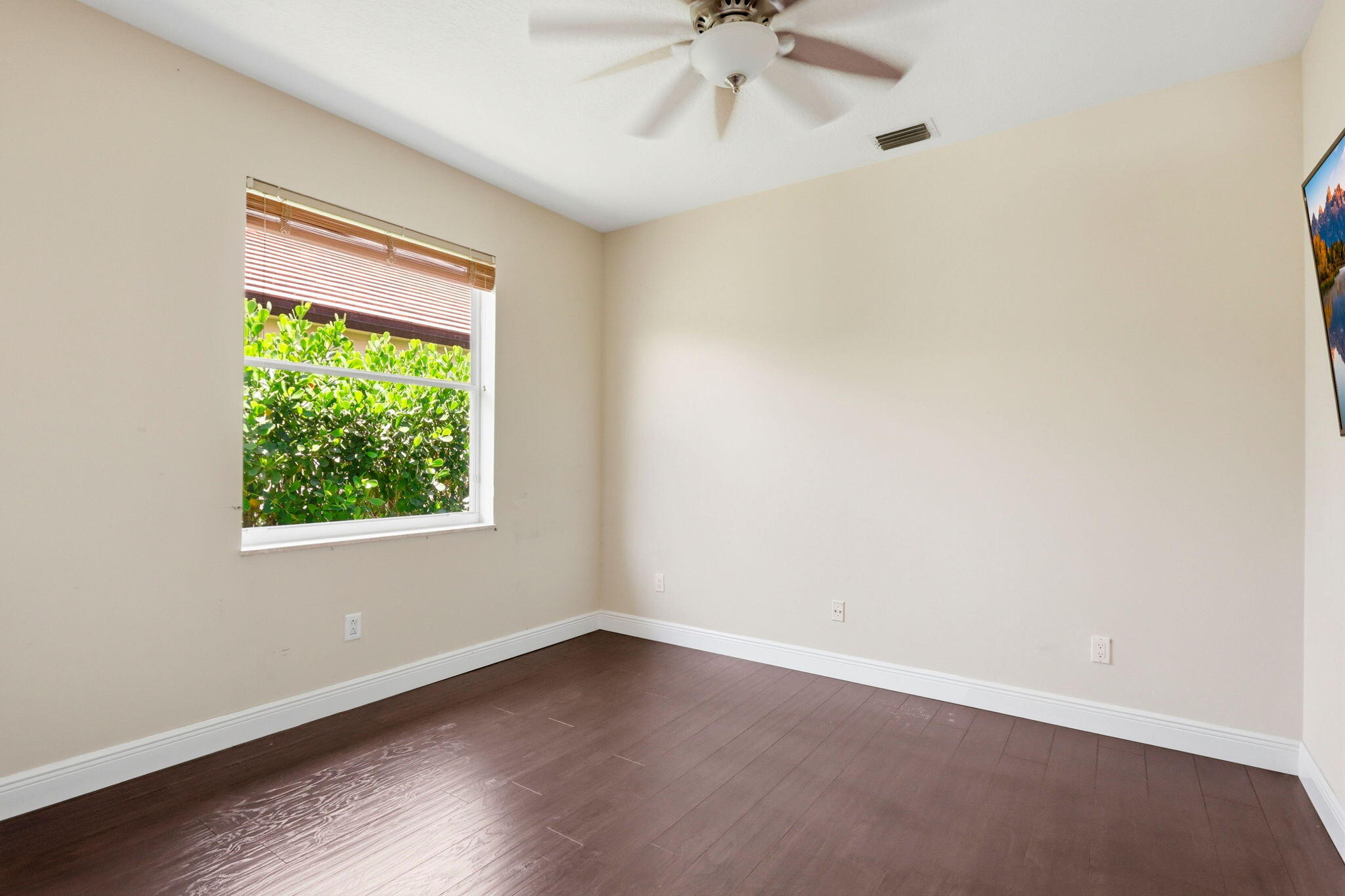 BOCA FALLS PAR K - Residential Lease
