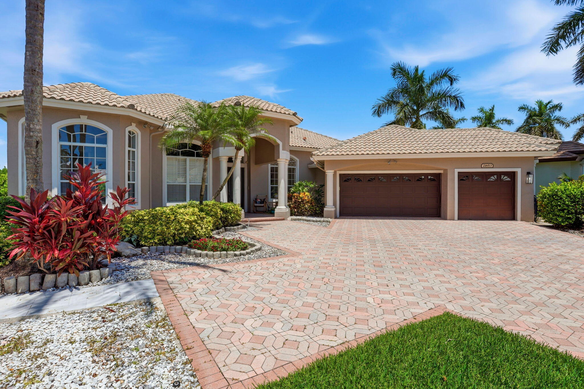 BOCA FALLS PAR K - Residential Lease