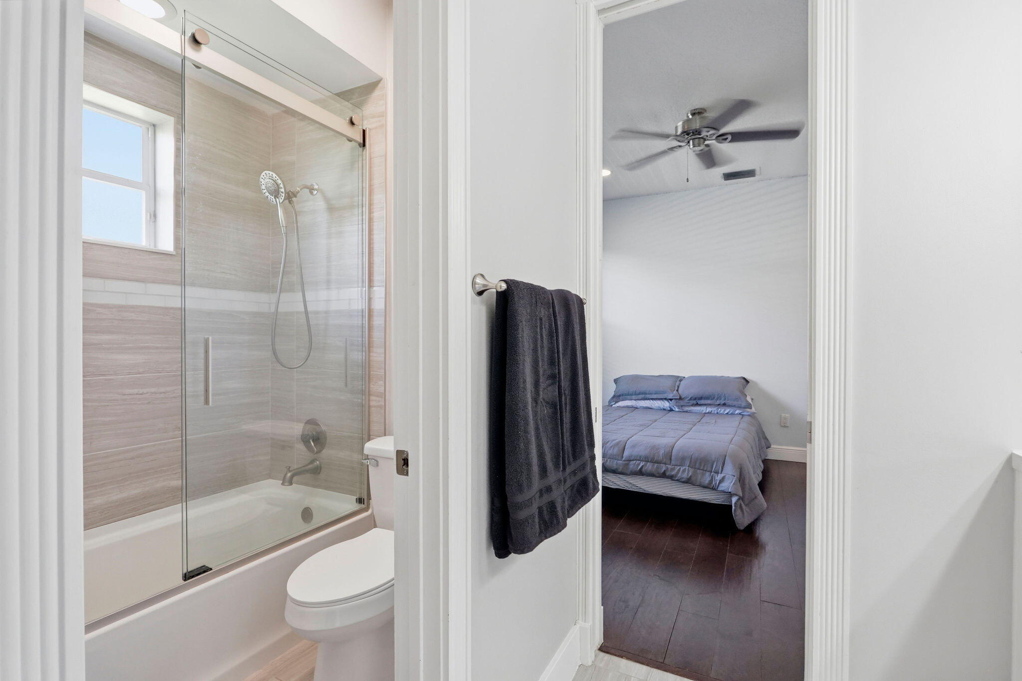 BOCA FALLS PAR K - Residential Lease