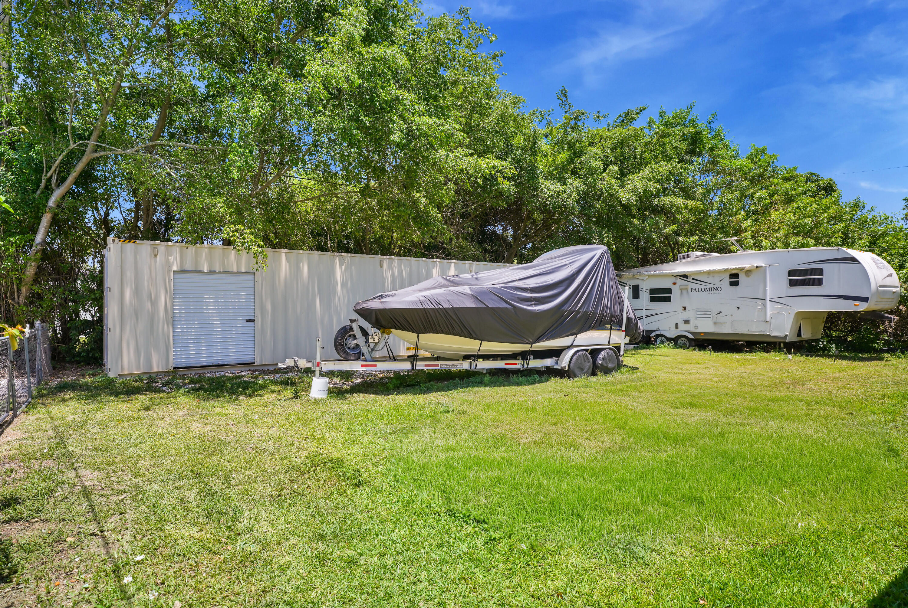 DOWNER PALMS DIV NO 1 - Residential