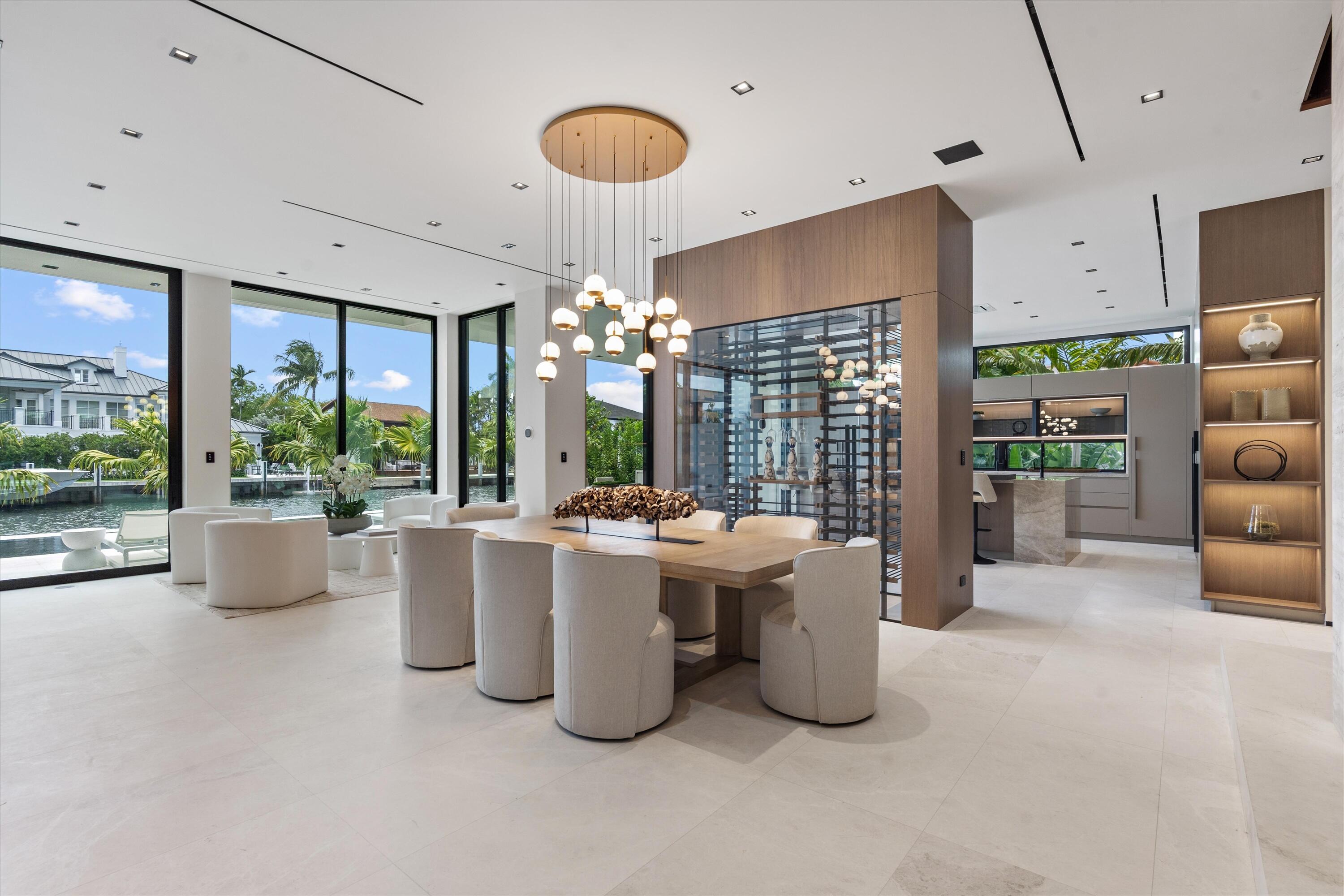 RIO VISTA ISLES - Residential