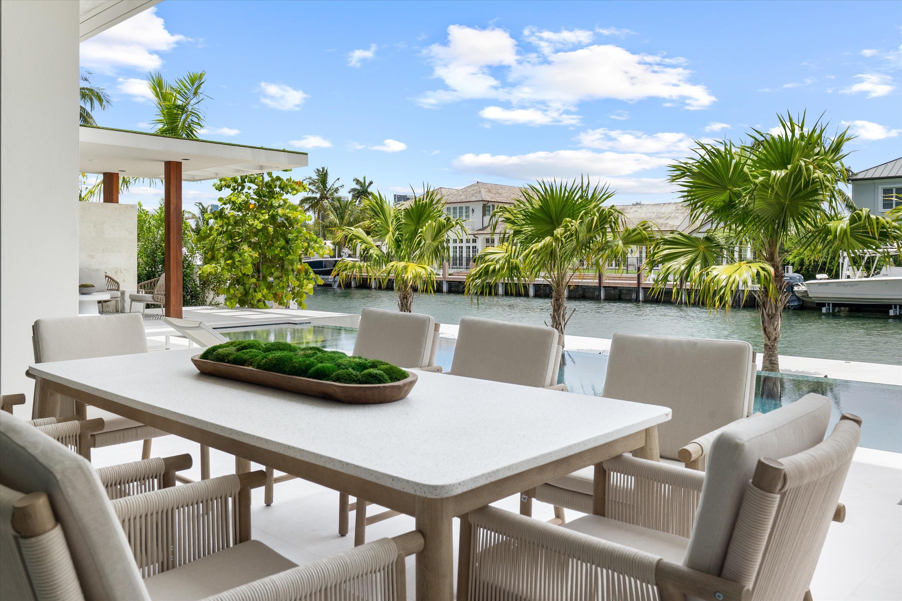 RIO VISTA ISLES - Residential