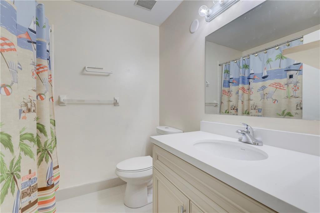Woodside Estates 127-10 B - Residential