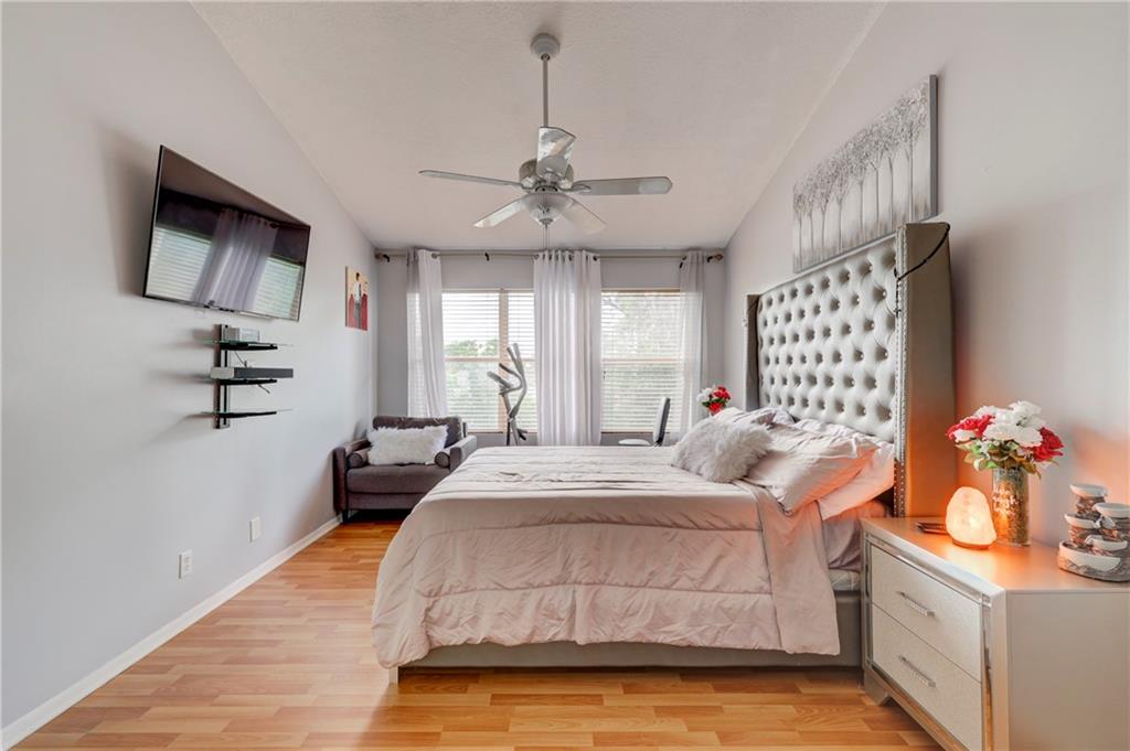 Woodside Estates 127-10 B - Residential