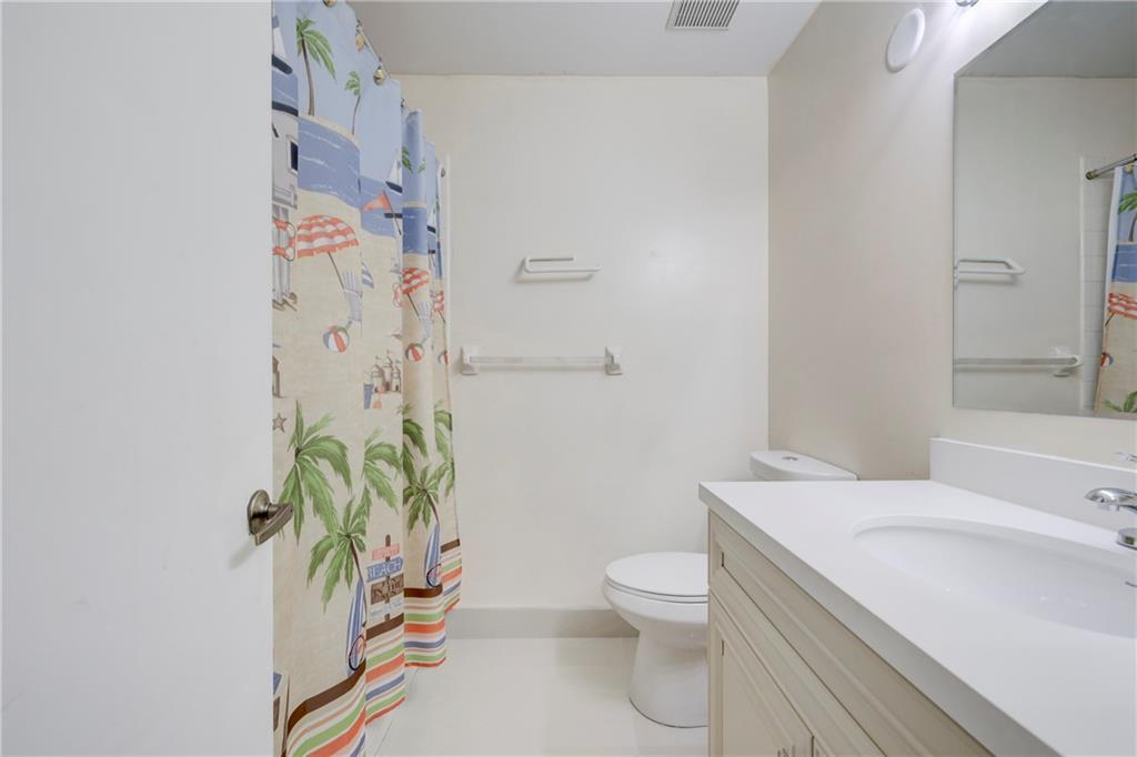 Woodside Estates 127-10 B - Residential