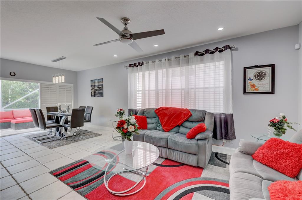 Woodside Estates 127-10 B - Residential