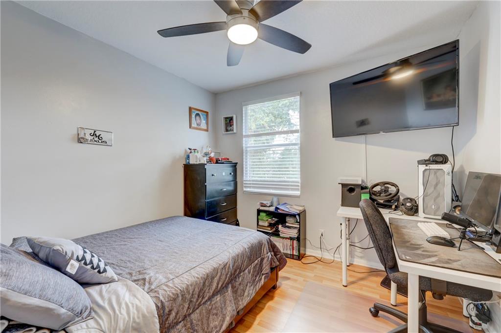 Woodside Estates 127-10 B - Residential