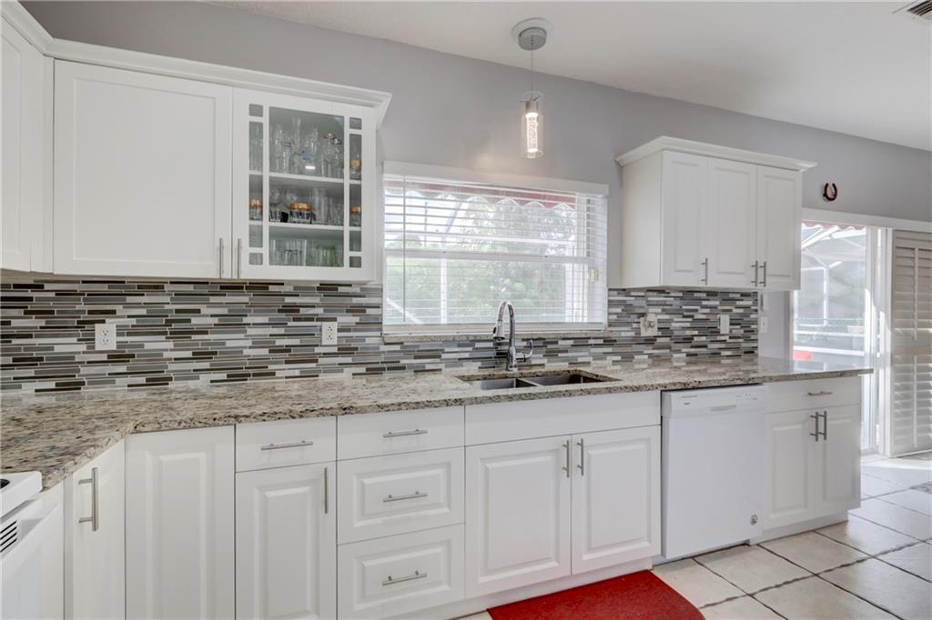 Woodside Estates 127-10 B - Residential