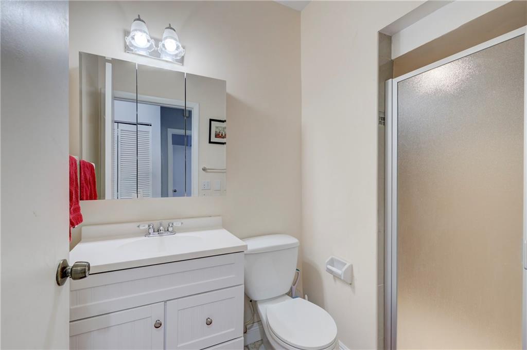 Woodside Estates 127-10 B - Residential