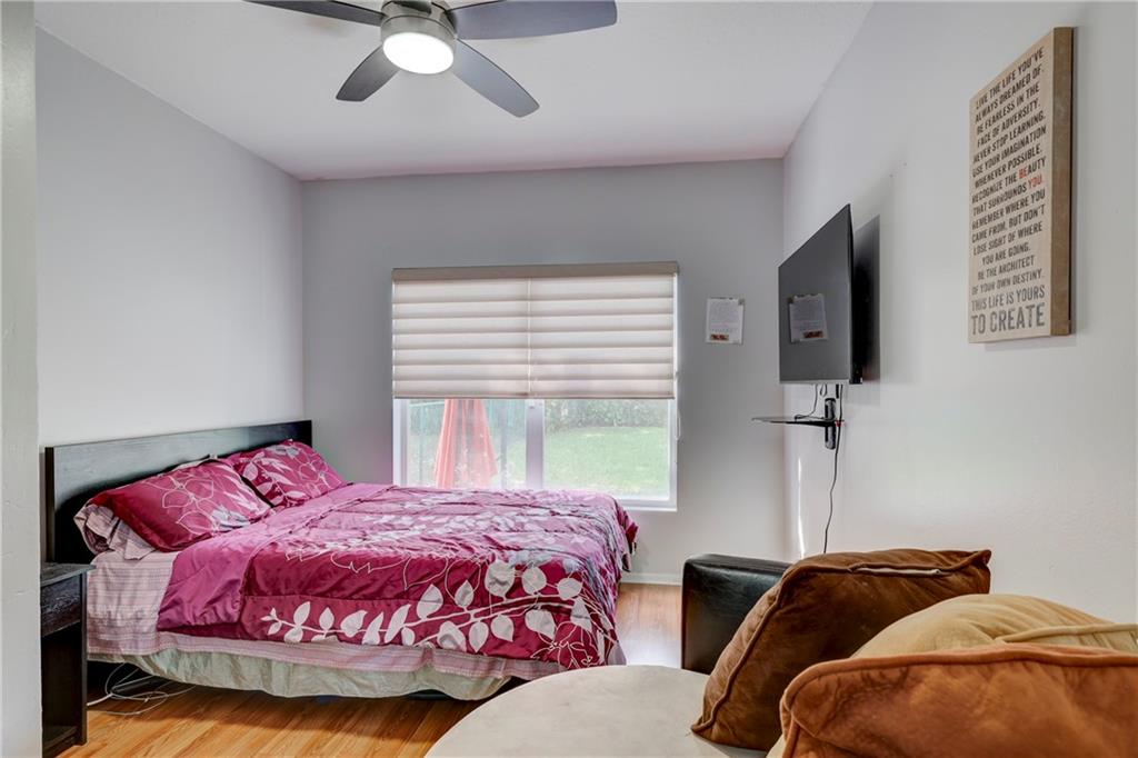 Woodside Estates 127-10 B - Residential