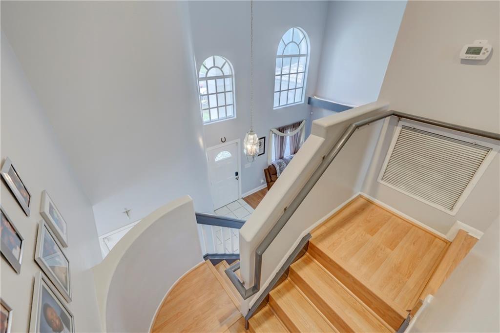 Woodside Estates 127-10 B - Residential