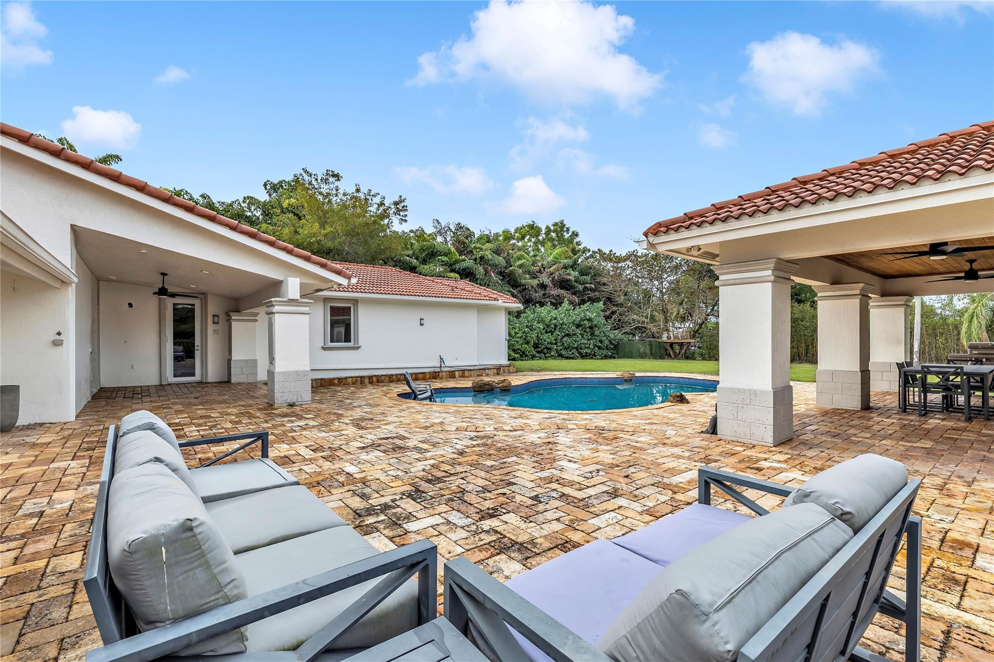 Pine Tree Estates - Residential