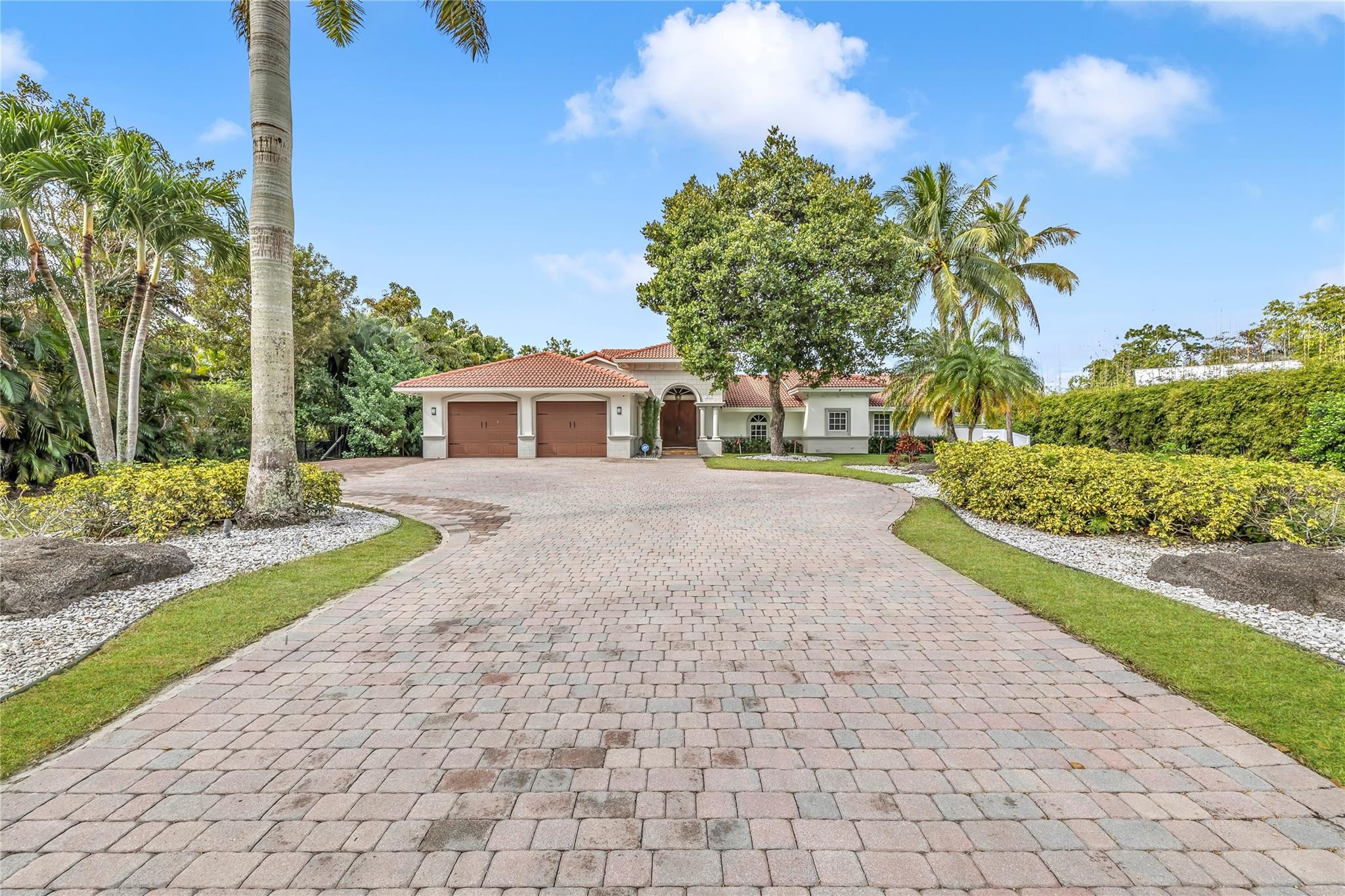 Pine Tree Estates - Residential