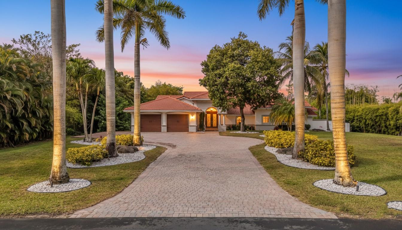 Pine Tree Estates - Residential
