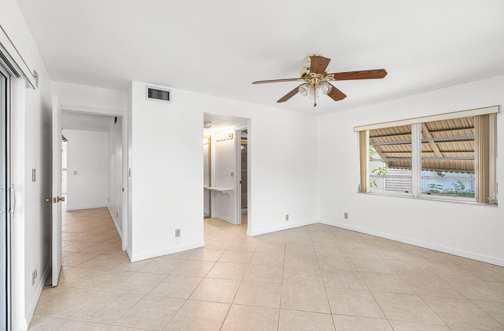 PALM-AIRE VILLAGE 2ND SEC - Residential