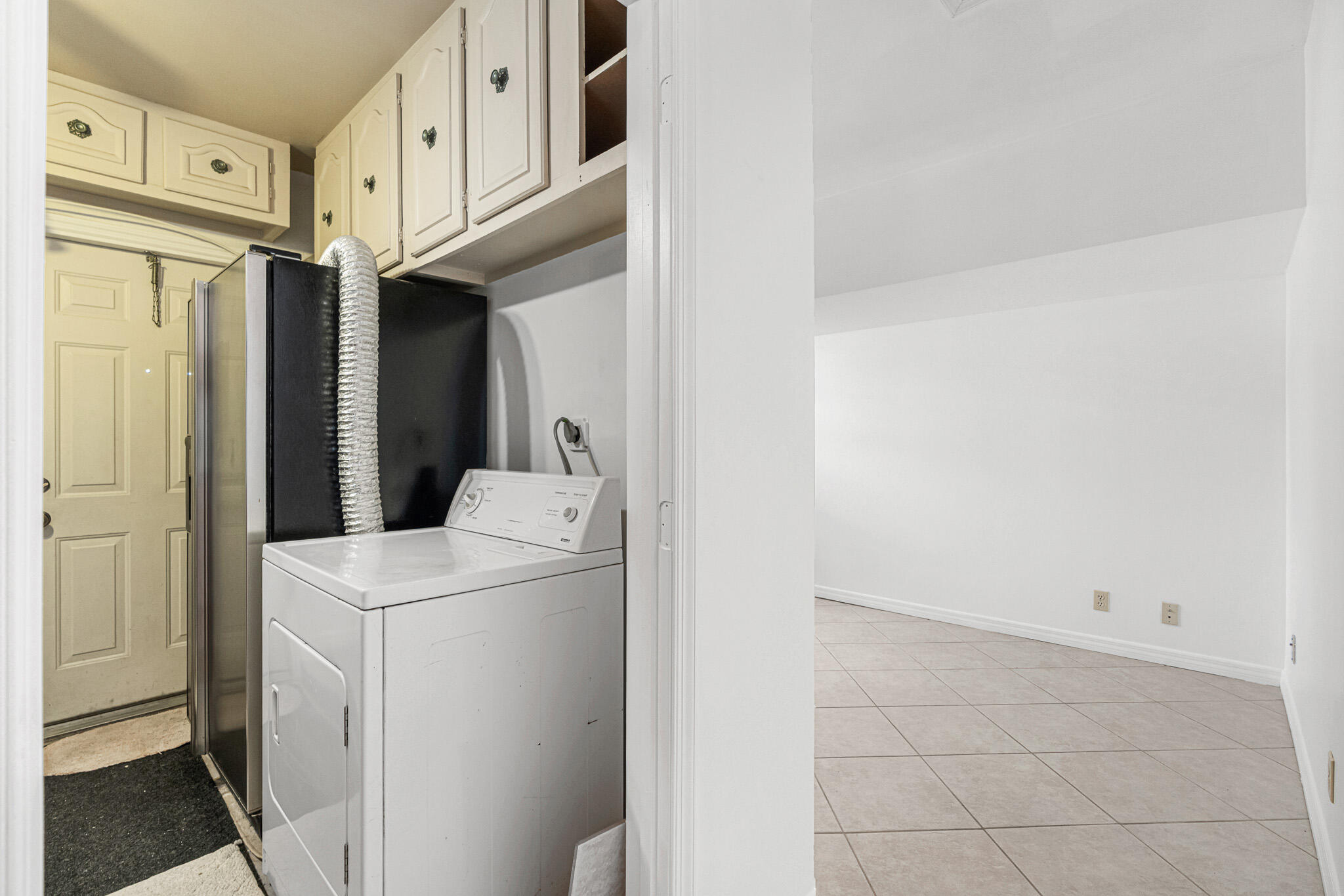 PALM-AIRE VILLAGE 2ND SEC - Residential