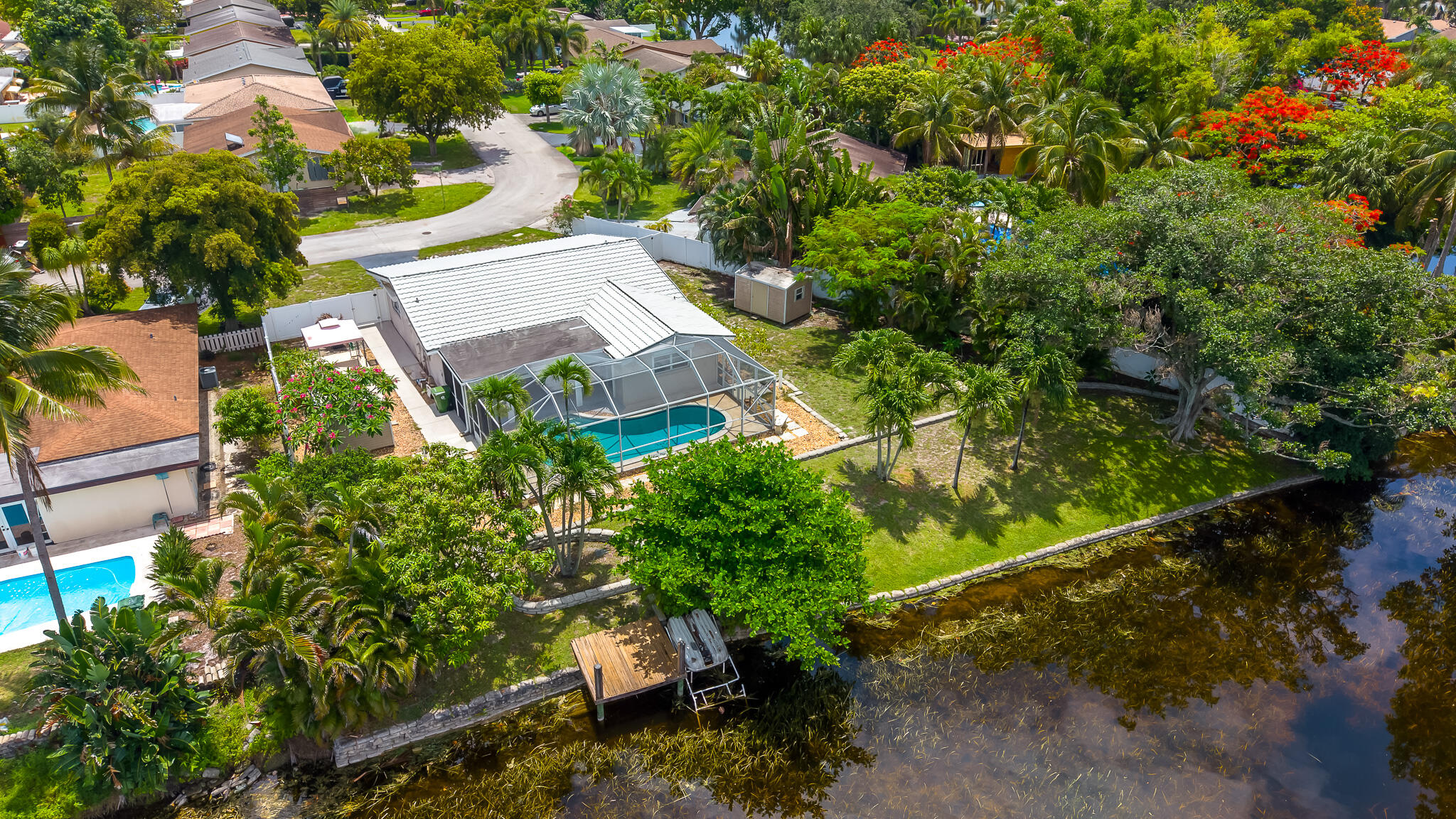 PALM-AIRE VILLAGE 2ND SEC - Residential