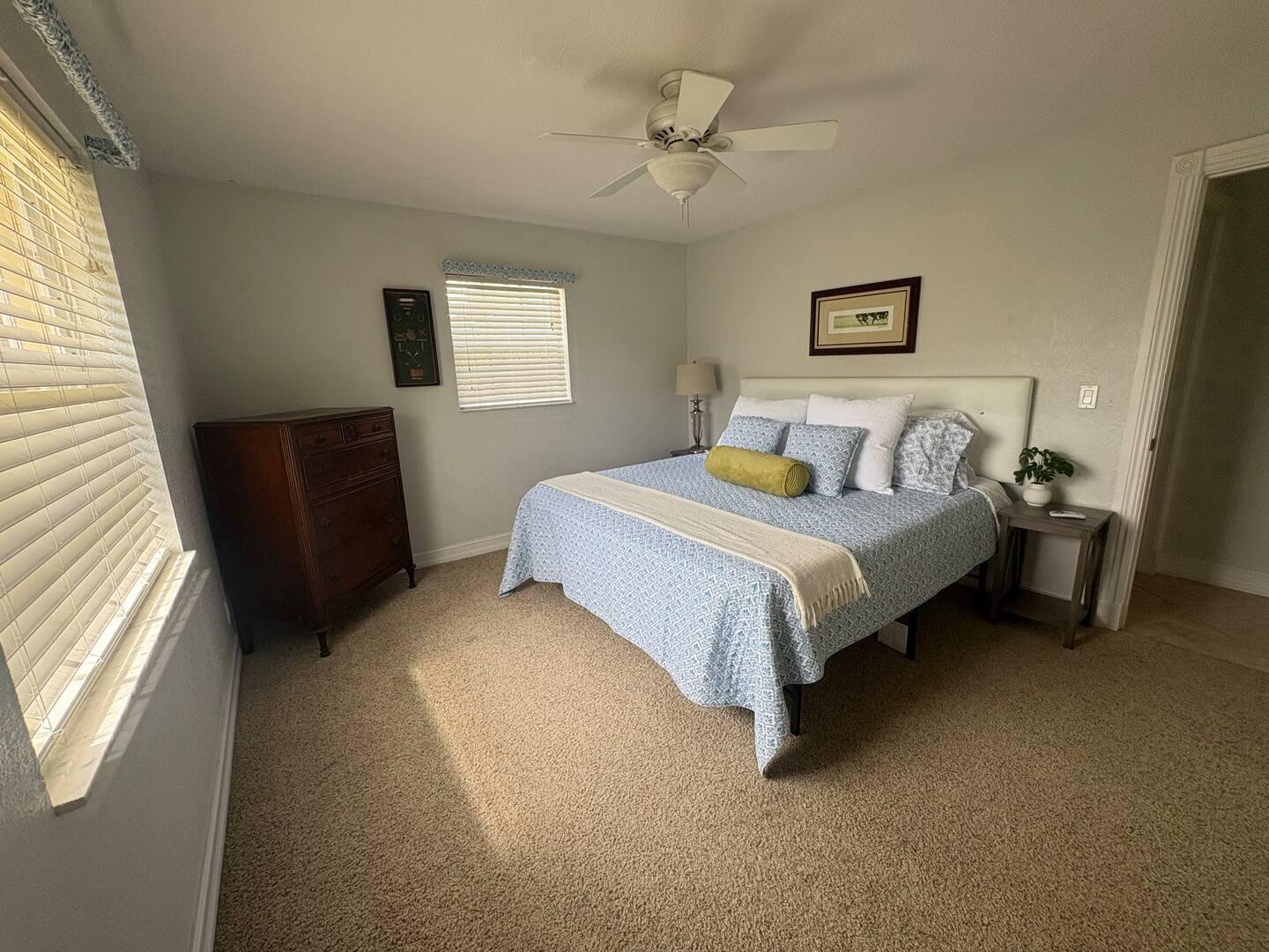 PALM BEACH FARMS CO 3 - Residential Lease